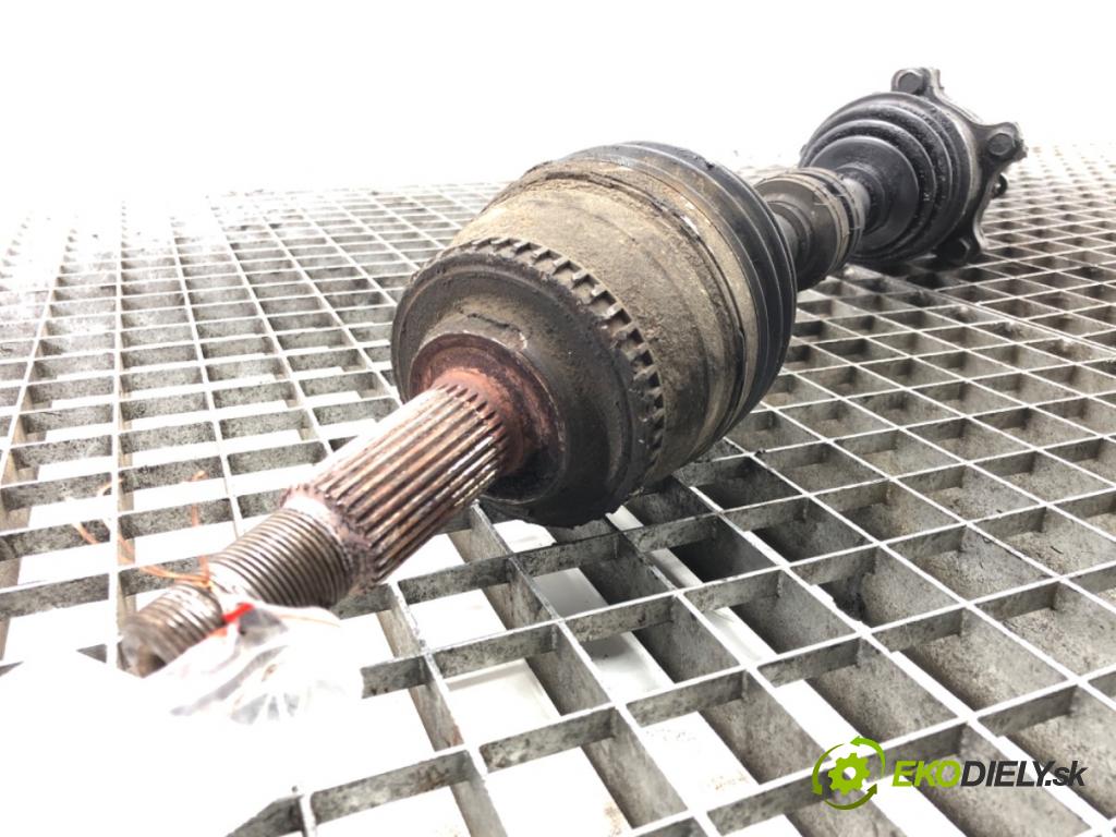 NISSAN X-TRAIL I (T30) 2001 - 2013    2.2 DCi 84 kW [114 KM] olej napędowy 2004 - 2013  Poloos pravá  (Poloosy)