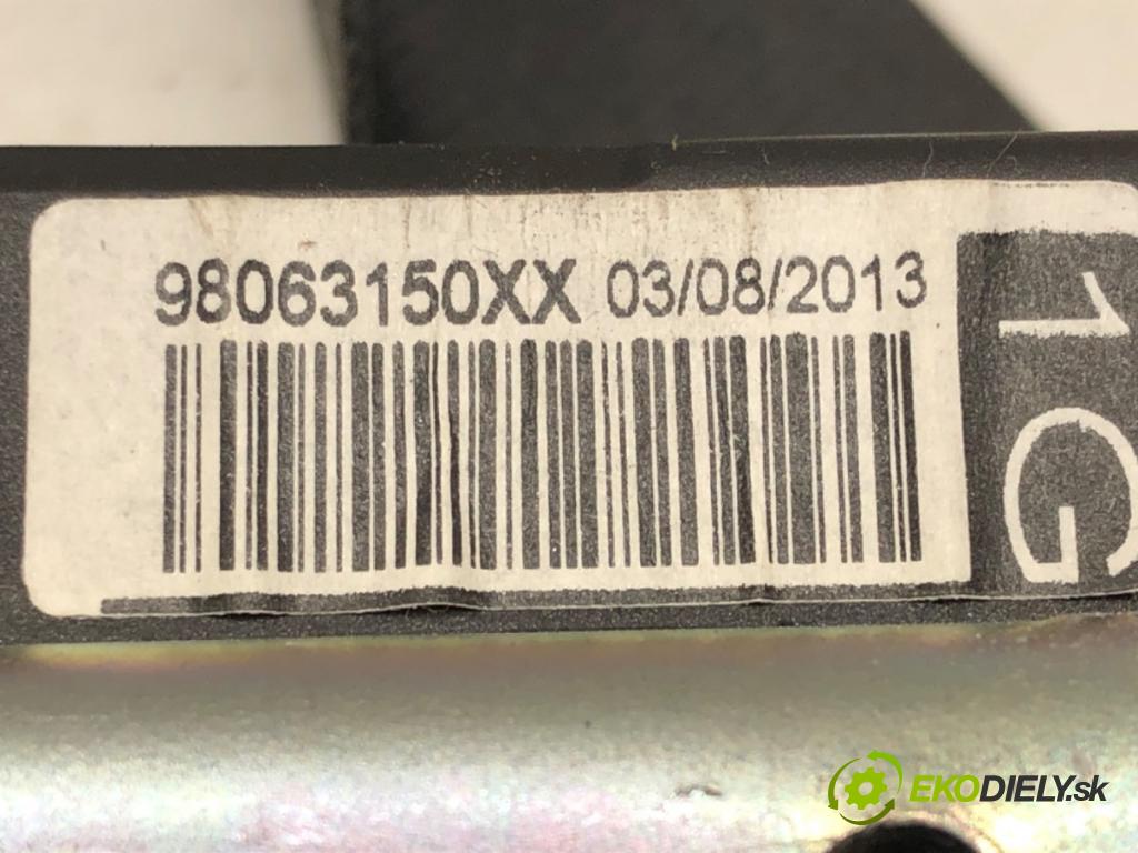 PEUGEOT 208 I (CA_, CC_) 2012 - 2022    1.2 VTI 82 60 kW [82 KM] benzyna 2012 - 2022  Držiak BEZPEČNOSŤ predný ľavy 98063150XX