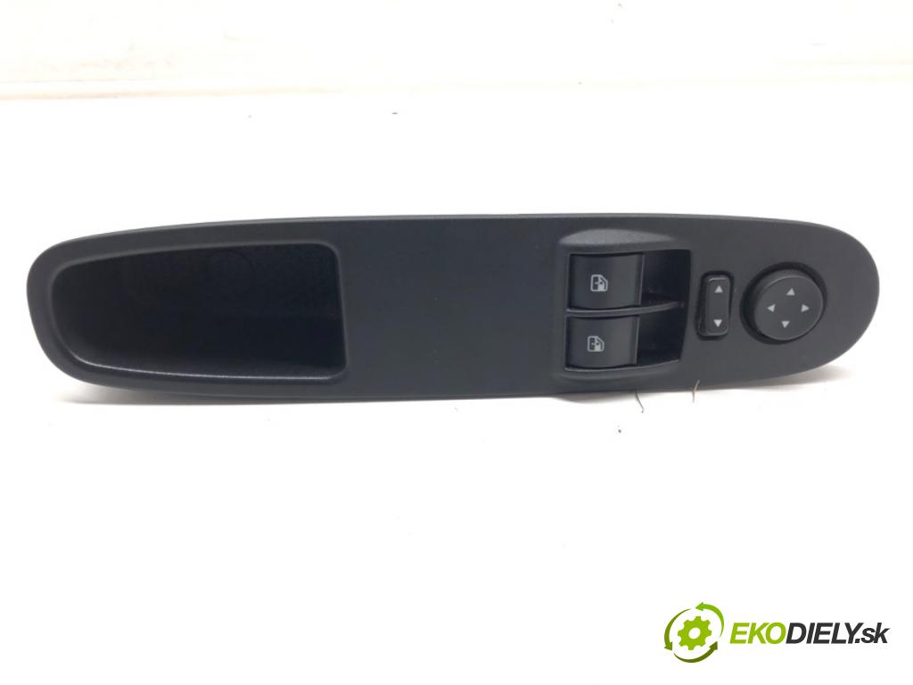 FIAT PUNTO EVO (199_) 2008 - 2022    1.3 D Multijet 62 kW [84 KM] olej napędowy 2009 -   Prepínač okien 735500050 (Prepínače, spínače, tlačidlá a ovládače kúrenia)