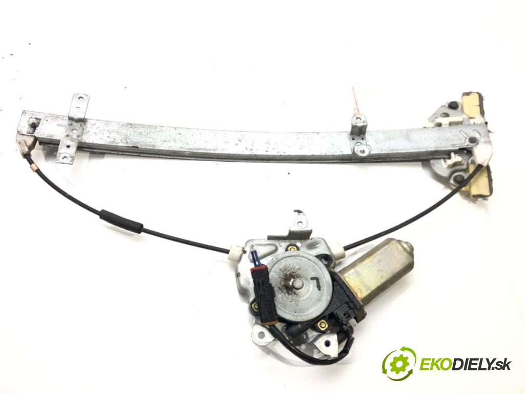 NISSAN PATHFINDER II (R50) 1995 - 2005    3.3 V6 4WD 110 kW [150 KM] benzyna 1998 - 2000  mechanismus okna přední část levý 807310W205