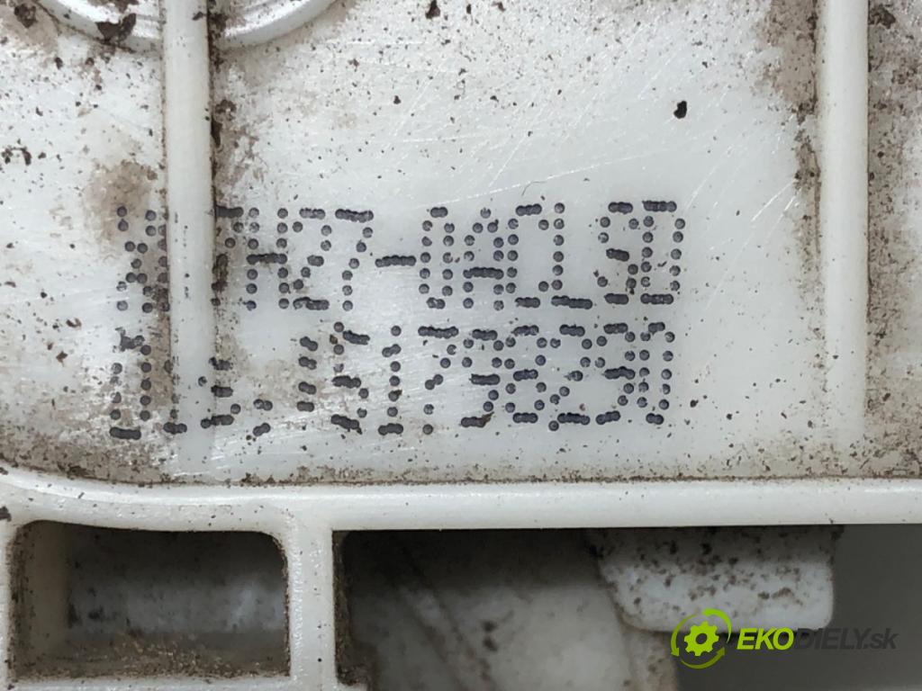 FIAT BRAVO II liftback 2007 88 kW 1.9 D Multijet (198AXB1A) 1910 zámok přední část pravý 51798290
