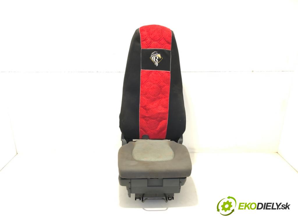 RENAULT TRUCKS MIDLUM 2000 - 2022    135.08/B,150.08/B  Sedadlo pravy  (Sedačky, sedadlá)