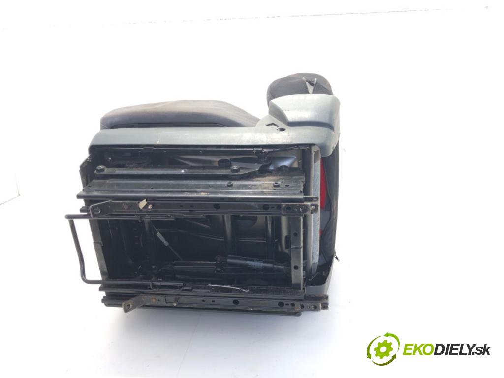 RENAULT TRUCKS MIDLUM 2000 - 2022    135.08/B,150.08/B  Sedadlo pravy  (Sedačky, sedadlá)