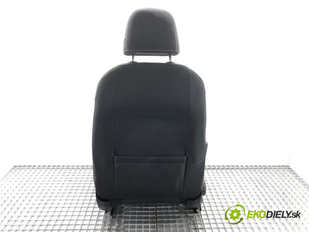 VW GOLF VII Variant (BA5, BV5) 2013 - 2022    1.4 TSI 103 kW [140 KM] benzyna 2013 - 2017  Sedadlo pravy  (Sedačky, sedadlá)