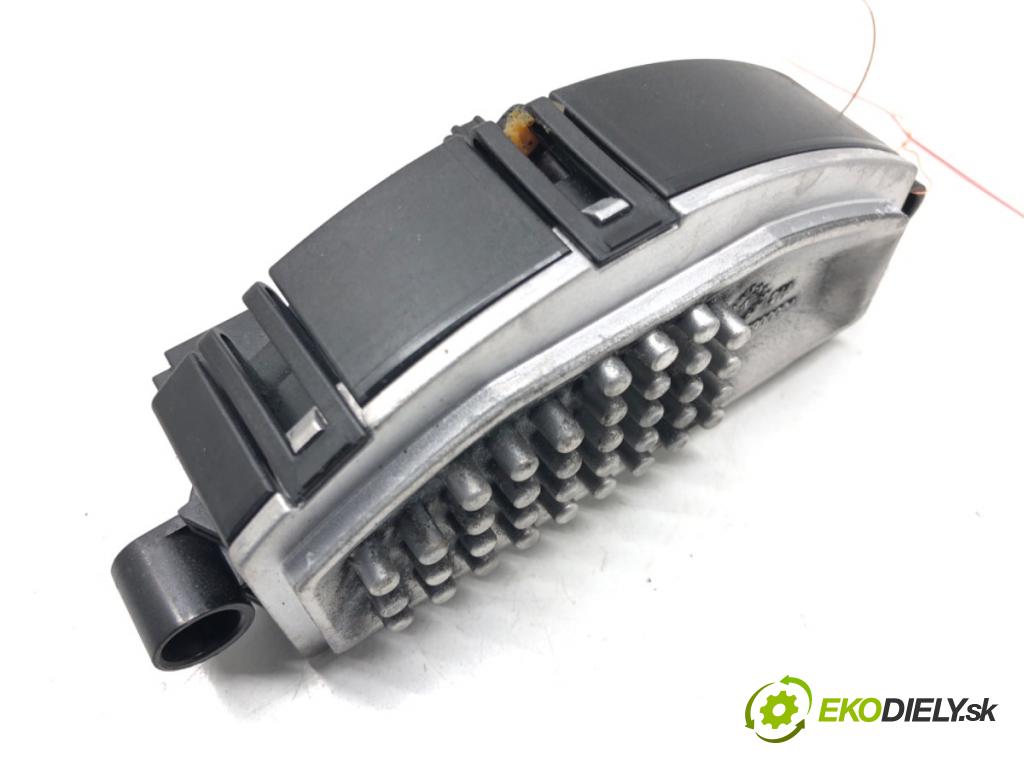 VW GOLF VII Variant (BA5, BV5) 2013 - 2022    1.4 TSI 103 kW [140 KM] benzyna 2013 - 2017  Odpor, rezistor kúrenia vzduchu 5Q0907521E (Odpory (rezistory) kúrenia)