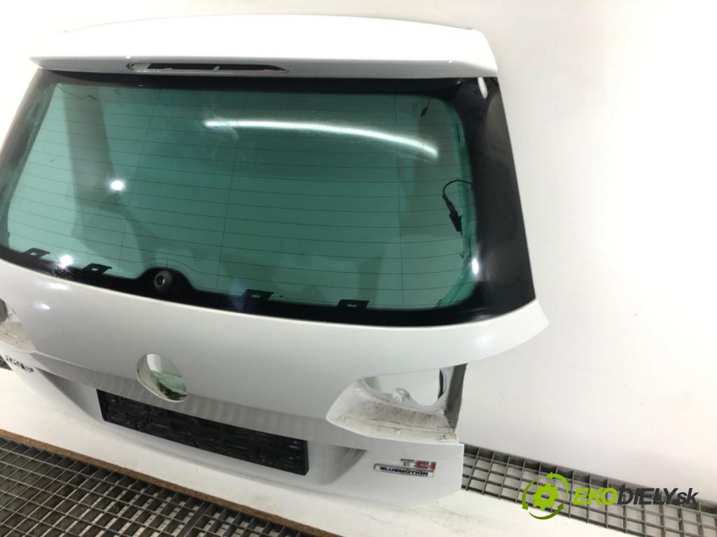 VW GOLF VII Variant (BA5, BV5) 2013 - 2022    1.4 TSI 103 kW [140 KM] benzyna 2013 - 2017  zadní část kapota  (Zadní kapoty)