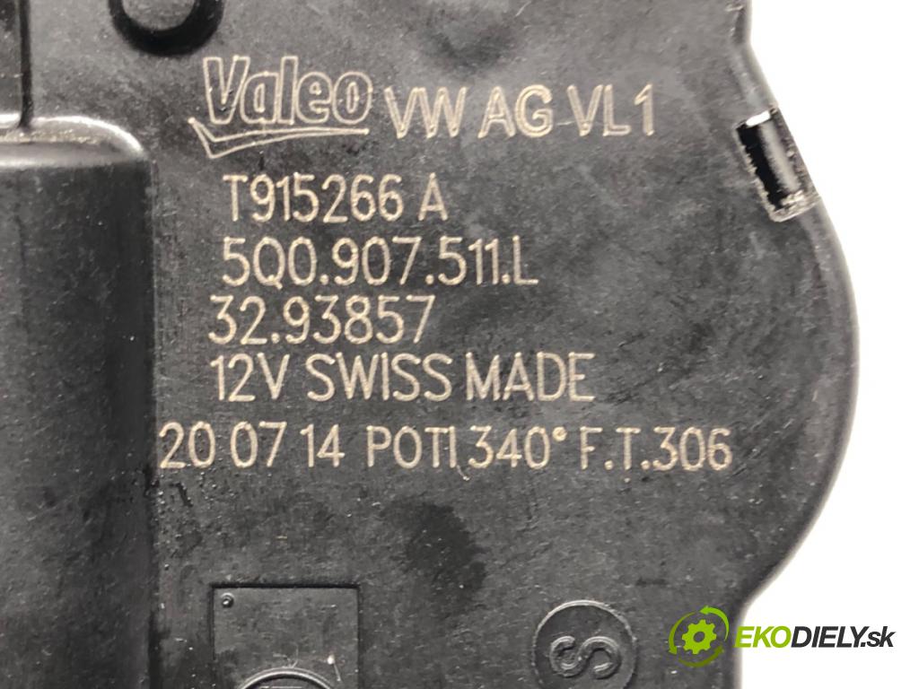 VW GOLF VII Variant (BA5, BV5) 2013 - 2022    1.4 TSI 103 kW [140 KM] benzyna 2013 - 2017  Motorček kúrenia 5Q0907511L (Motorčeky kúrenia)