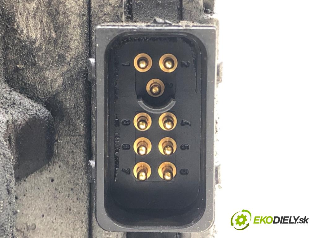 FORD MONDEO III (B5Y) 2000 - 2007    2.0 16V DI / TDDi / TDCi 66 kW [90 KM] olej napędo  Pumpa vstrekovacia 0281010887 (Vstrekovacie čerpadlá)