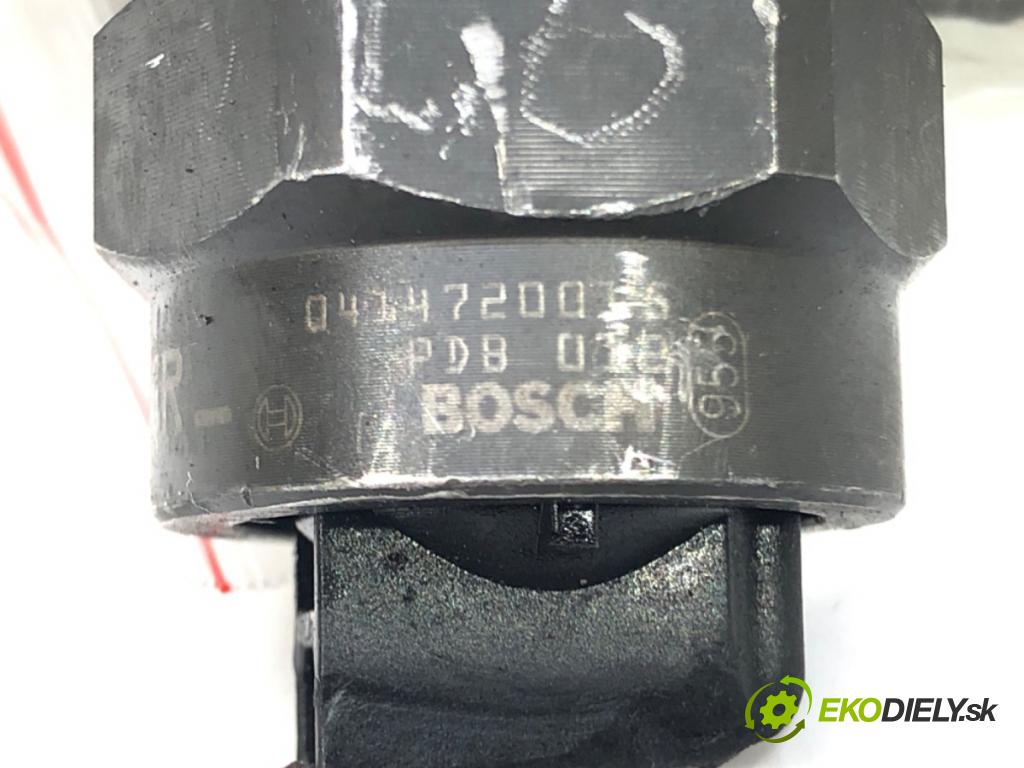 VW PASSAT B5.5 (3B3) 2000 - 2005    1.9 TDI 74 kW [101 KM] olej napędowy 2000 - 2005  POMPOWTRYSKIWACZ 0414720015 038130073J (Vstrekovače)