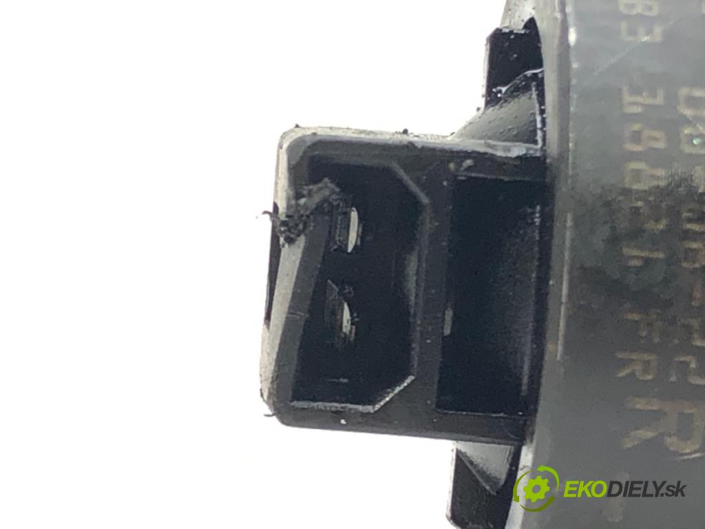 VW PASSAT B5.5 (3B3) 2000 - 2005    1.9 TDI 74 kW [101 KM] olej napędowy 2000 - 2005  POMPOWTRYSKIWACZ 0414720015 038130073J (Vstrekovače)