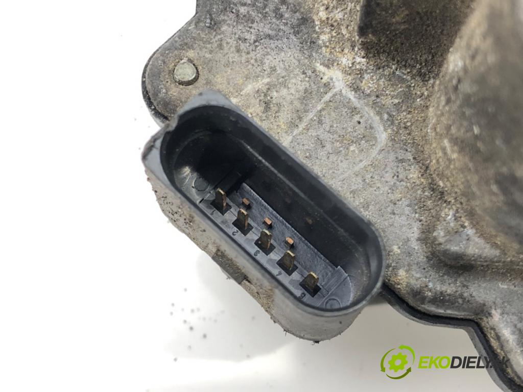 VW PASSAT B6 Variant (3C5) 2005 - 2011    2.0 TDI 103 kW [140 KM] olej napędowy 2005 - 2009  nastavovač svod, potrubí 03L129086V (Ostatní)