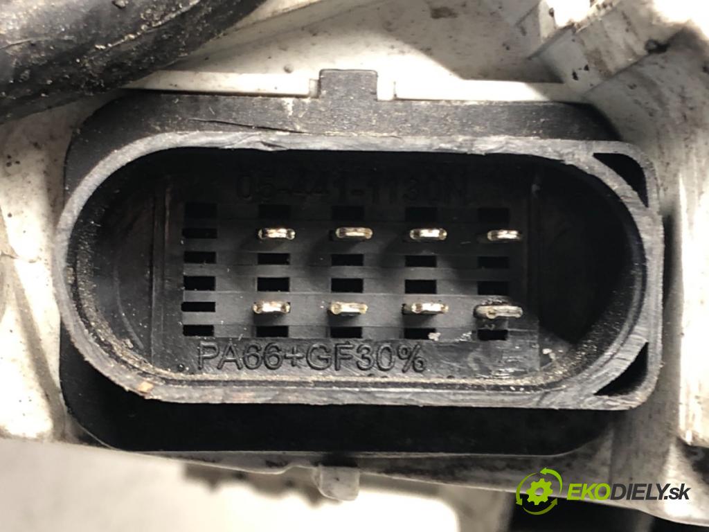 ALFA ROMEO 147 (937_) 2000 - 2010    1.9 JTD (937.AXD1A, 937.BXD1A) 85 kW [115 KM] olej  Svetlomet pravy  (Pravé)