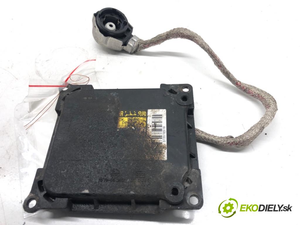 TOYOTA AVENSIS Kombi (_T25_) 2003 - 2008    2.2 D-4D (ADT251_) 110 kW [150 KM] olej napędowy 2  Menič XENON  (Riadiace jednotky xenónu)