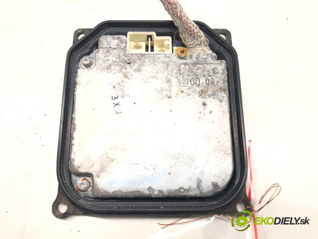 TOYOTA AVENSIS Kombi (_T25_) 2003 - 2008    2.2 D-4D (ADT251_) 110 kW [150 KM] olej napędowy 2  Menič XENON  (Riadiace jednotky xenónu)