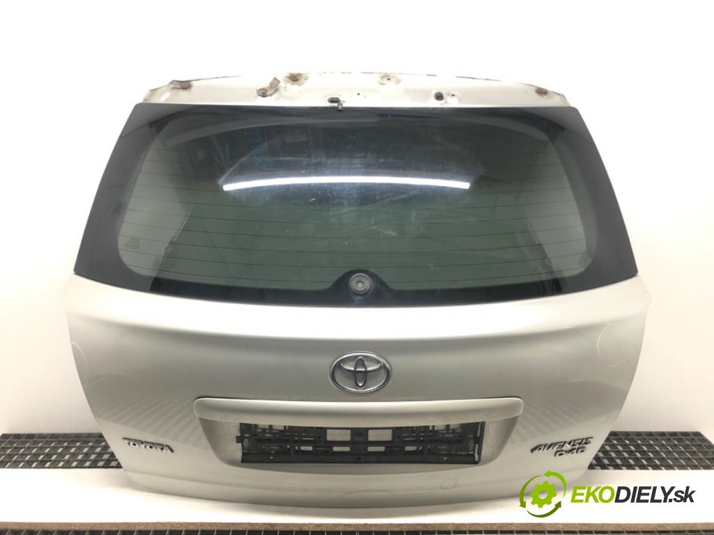 TOYOTA AVENSIS Kombi (_T25_) 2003 - 2008    2.2 D-4D (ADT251_) 110 kW [150 KM] olej napędowy 2  zadní část kapota  (Zadní kapoty)