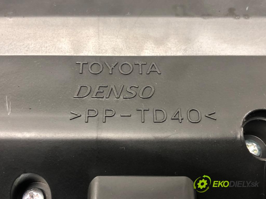 TOYOTA AVENSIS Kombi (_T25_) 2003 - 2008    2.2 D-4D (ADT251_) 110 kW [150 KM] olej napędowy 2  Prístrojovka 83800-05C00-C (Prístrojové dosky, displeje)