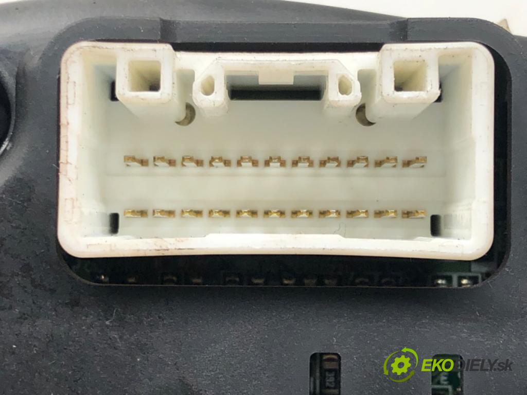 TOYOTA AVENSIS Kombi (_T25_) 2003 - 2008    2.2 D-4D (ADT251_) 110 kW [150 KM] olej napędowy 2  Prístrojovka 83800-05C00-C (Prístrojové dosky, displeje)