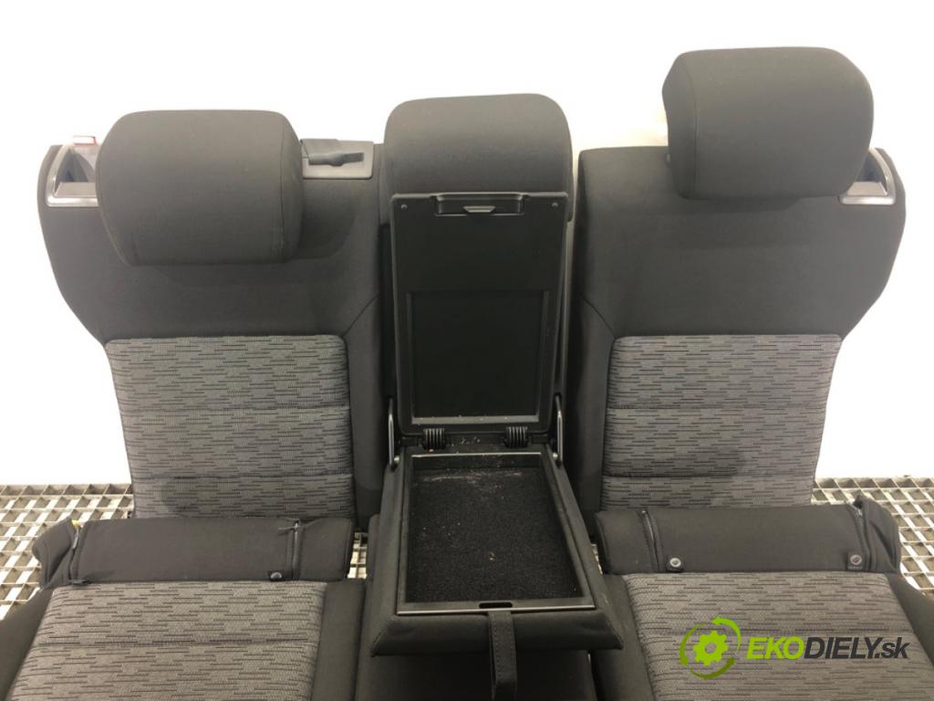 SKODA OCTAVIA II Combi (1Z5) 2004 - 2013    1.9 TDI 77 kW [105 KM] olej napędowy 2004 - 2010  sedadlo zadní část  (Sedačky, sedadla)