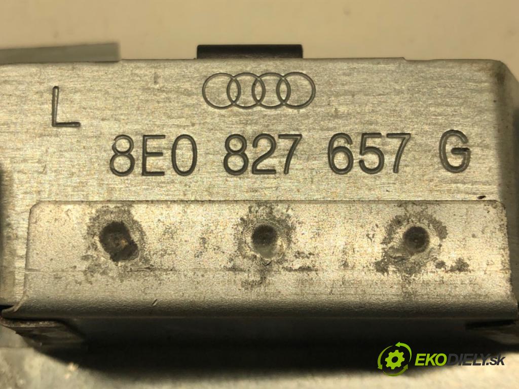 AUDI A4 B7 Avant (8ED) 2004 - 2008    2.0 96 kW [130 KM] benzyna 2004 - 2008  Lišta dverí zad 8E0827657G (Lišty)