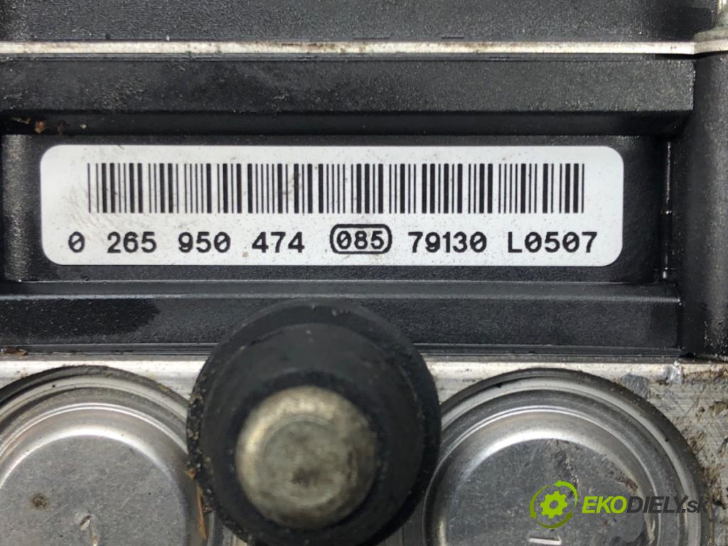 AUDI A4 B7 Avant (8ED) 2004 - 2008    2.0 96 kW [130 KM] benzyna 2004 - 2008  Pumpa ABS 8E061451 (Pumpy ABS)