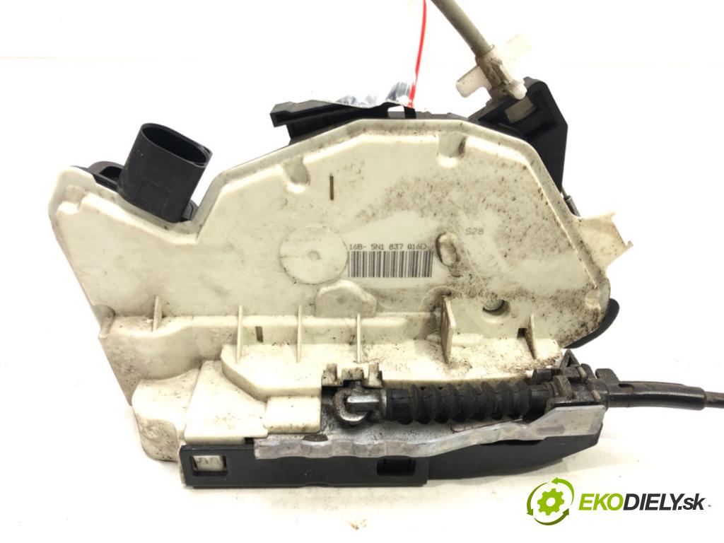 SEAT IBIZA IV (6J5, 6P1) 2008 - 2017    1.2 TDI 55 kW [75 KM] olej napędowy 2010 - 2012  zámok přední část pravý 5N1837016D