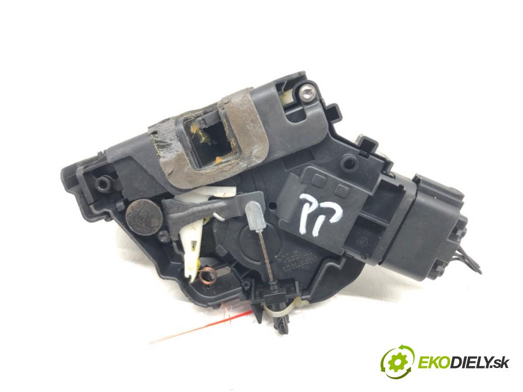 FORD S-MAX (WA6) 2006 - 2014    1.8 TDCi 92 kW [125 KM] olej napędowy 2006 - 2014  zámok přední část pravý 6M2A-R21812