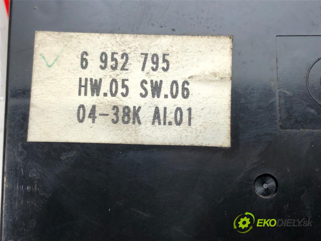 BMW X5 (E53) 2000 - 2006    3.0 i 170 kW [231 KM] benzyna 2000 - 2006  Prepínač okien 6952795 (Prepínače, spínače, tlačidlá a ovládače kúrenia)
