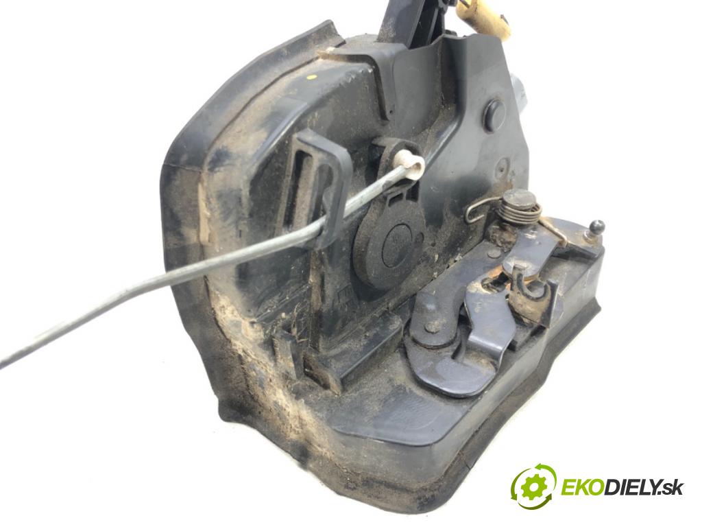 BMW X5 (E53) 2000 - 2006    3.0 i 170 kW [231 KM] benzyna 2000 - 2006  zámok přední část pravý 8402540
