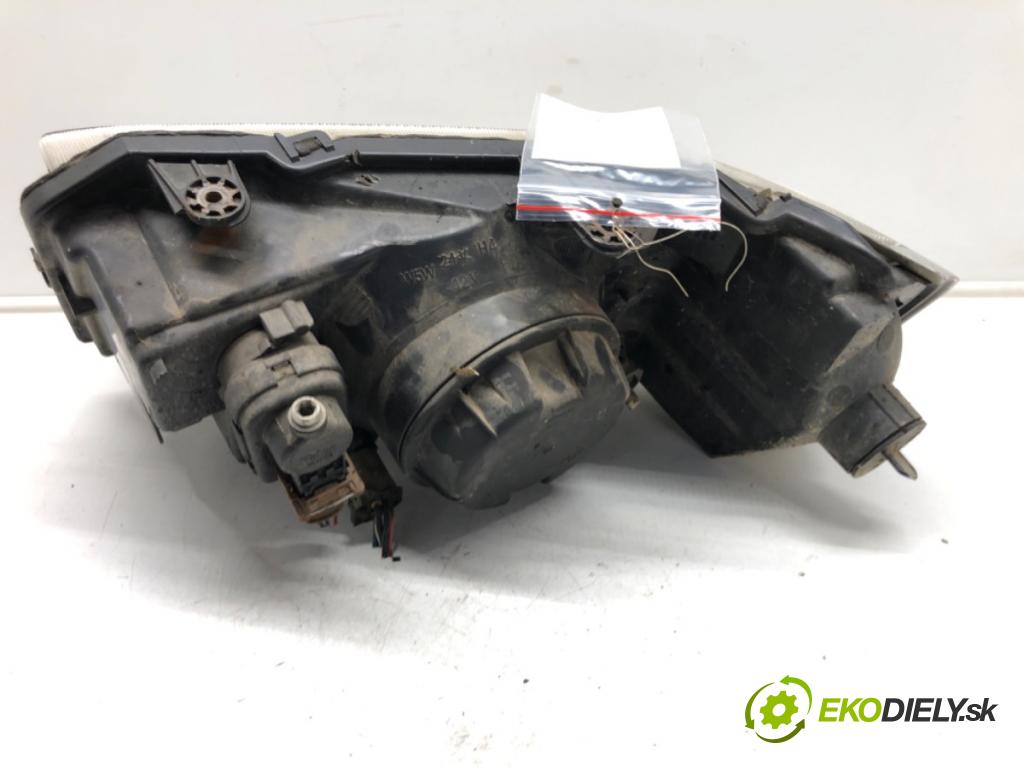 LAND ROVER FREELANDER I (L314) 1998 - 2006    2.0 DI 4x4 72 kW [98 KM] olej napędowy 1998 - 2000  Svetlomet pravy XBC000280 (Pravé)