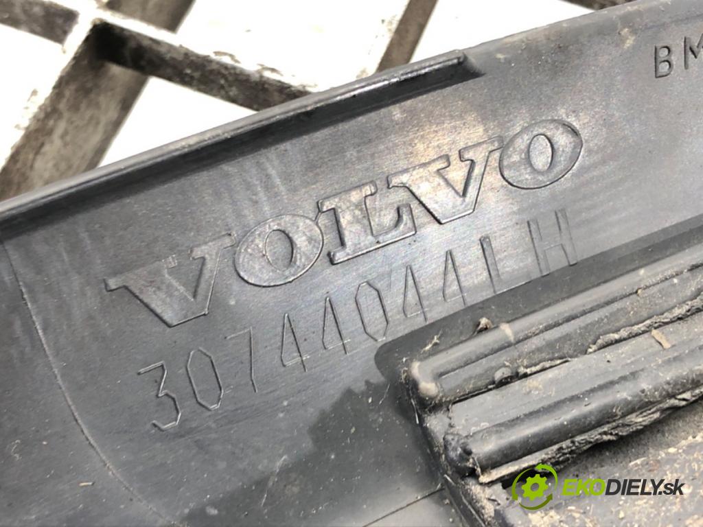 VOLVO C30 (533) 2006 - 2013    2.0 D 100 kW [136 KM] olej napędowy 2006 - 2012  Lišta blatníka zad ľavá strana 30744044 (Lišty)