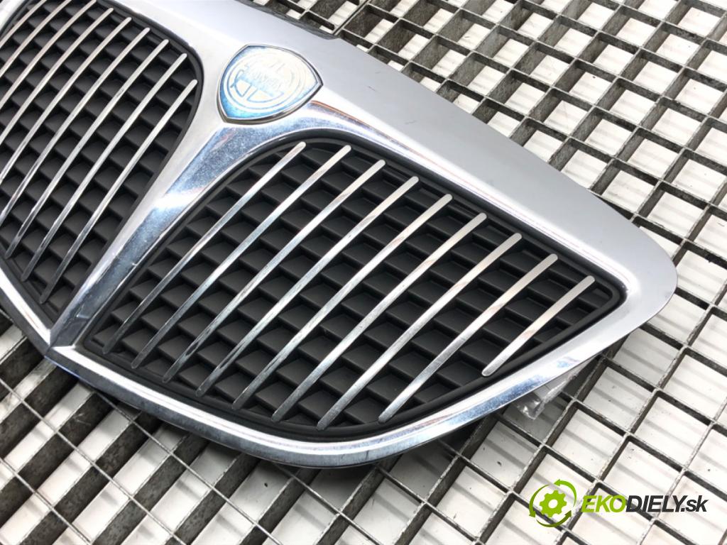 LANCIA YPSILON (843_) 2003 - 2011    1.2 (843.AXA1A) 44 kW [60 KM] benzyna 2003 - 2011  mřížka maska 735349457 (Mřížky (masky) chladičů)