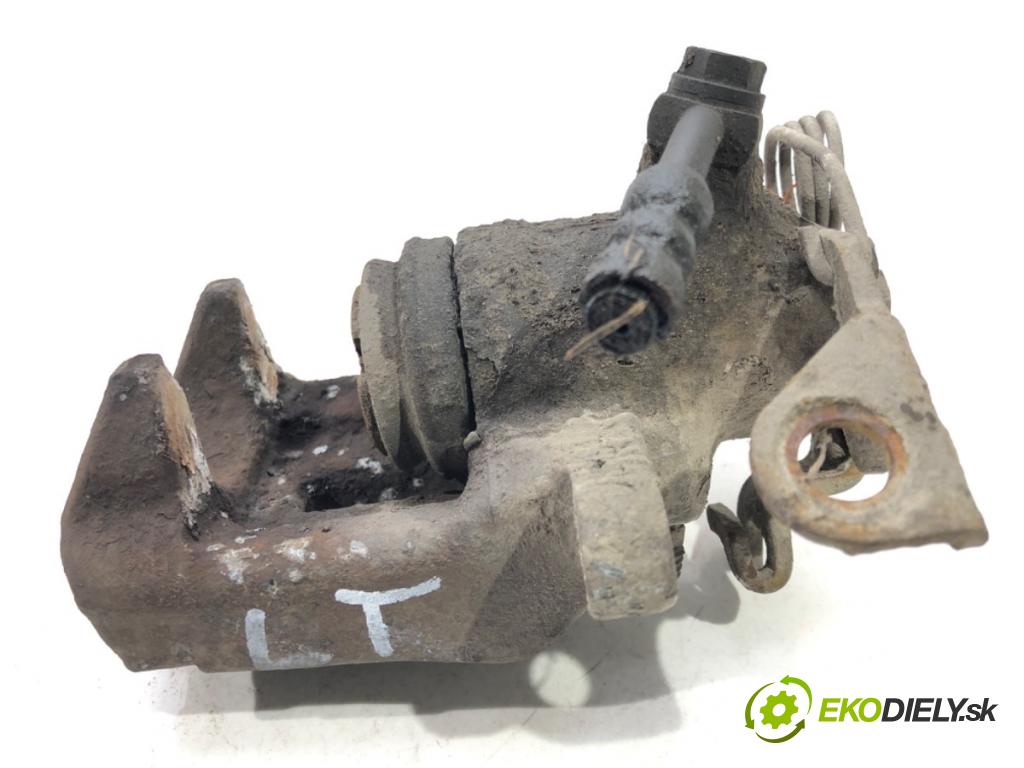 AUDI A4 B5 (8D2) 1994 - 2001    1.9 TDI 81 kW [110 KM] olej napędowy 1995 - 2000  Brzdič strmeň zad ľavy 0 (Ostatné)