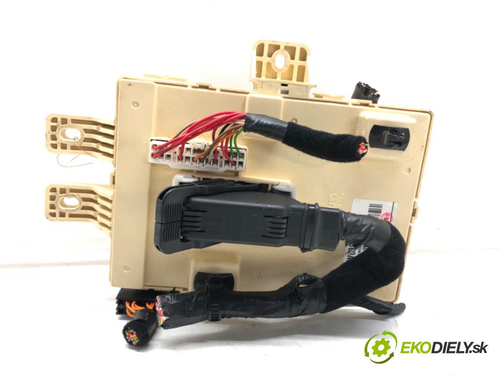 KIA SPORTAGE III (SL) 2009 - 2022    1.6 GDI 99 kW [135 KM] benzyna 2011 - 2022  skříňka modul BSI 91950-3W030 (Pojistkové skříňky)