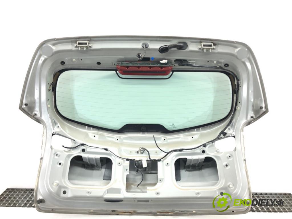 KIA SPORTAGE III (SL) 2009 - 2022    1.6 GDI 99 kW [135 KM] benzyna 2011 - 2022  zadní část kapota  (Zadní kapoty)