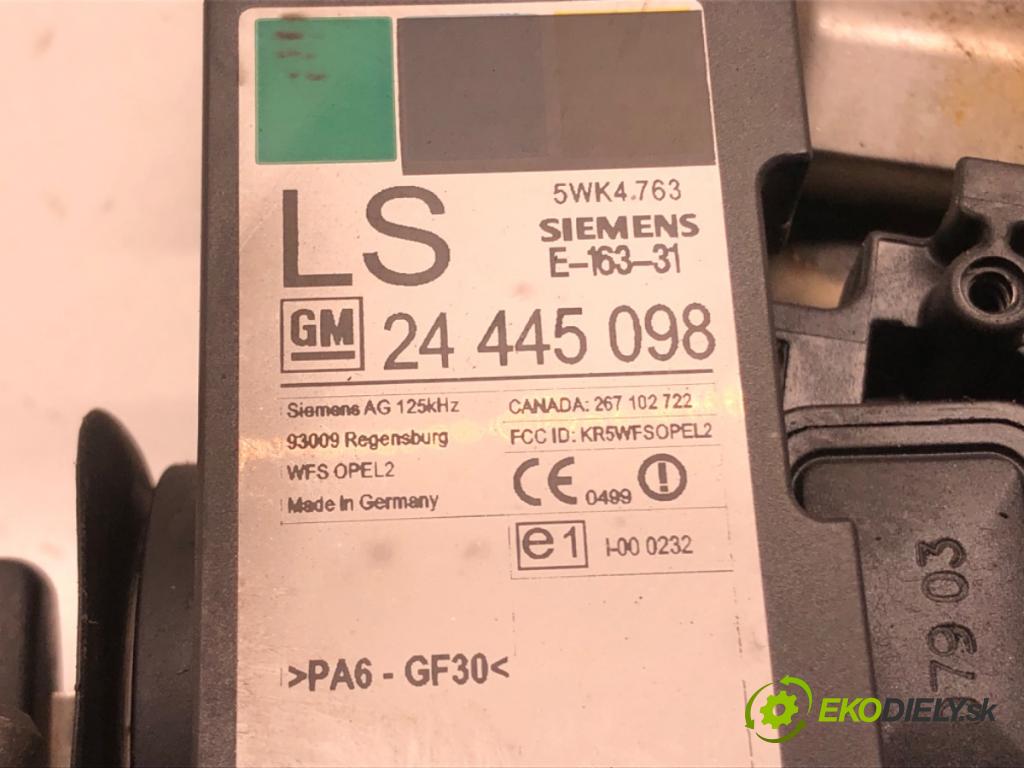 OPEL CORSA C (X01) 2000 - 2009    1.7 DTI (F08, F68) 55 kW [75 KM] olej napędowy 200  Pumpa servočerpadlo elektrická 24463940