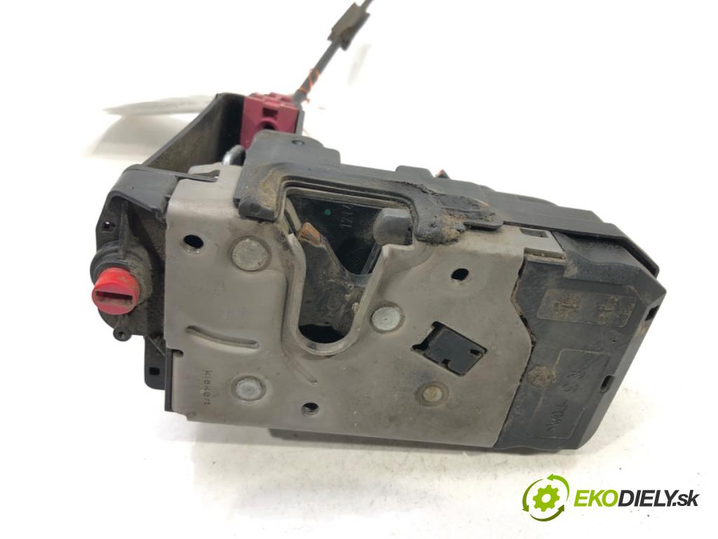 OPEL ASTRA H (A04) 2004 - 2014    1.7 CDTI (L48) 74 kW [100 KM] olej napędowy 2004 -  zámok zadní část pravý 13128116