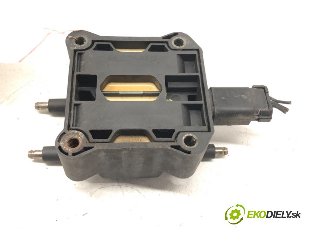 CHRYSLER SEBRING (JR) 2000 - 2007    2.0 104 kW [141 KM] benzyna 2001 - 2007  Cievka zapaľovacia 05269670 (Zapaľovacie cievky, moduly)