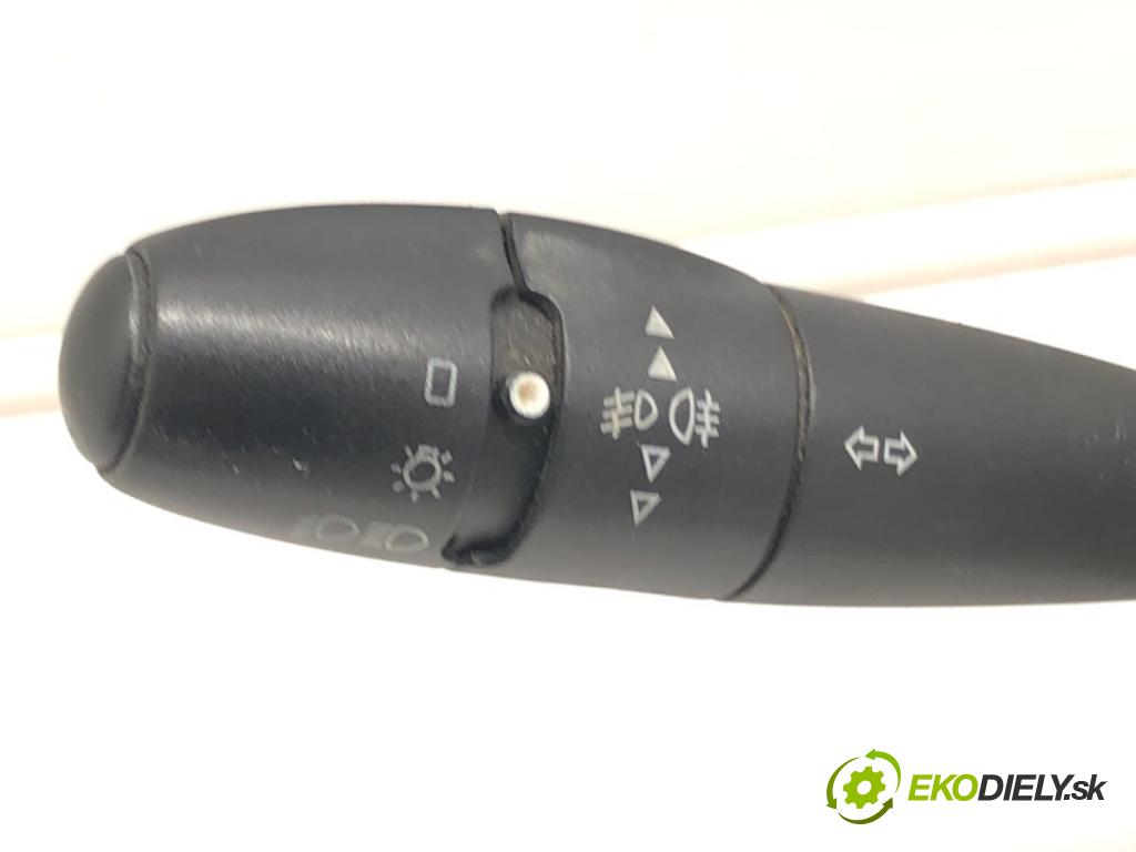 CITROEN C2 (JM_) 2003 - 2017    1.1 44 kW [60 KM] benzyna 2003 - 2012  Prepínač kombinovaný 203562 (Prepínače, spínače, tlačidlá a ovládače kúrenia)