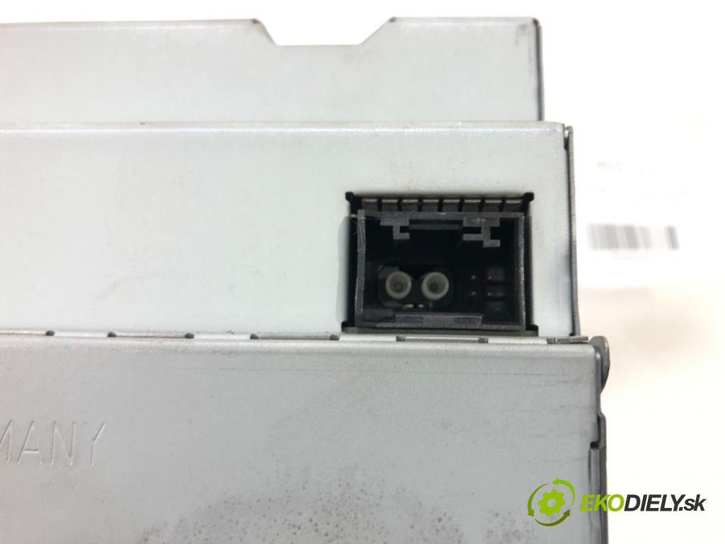 MERCEDES-BENZ KLASA E (W211) 2002 - 2009    E 220 CDI (211.006) 110 kW [150 KM] olej napędowy   RADIO A2118201079 (Audio zariadenia)