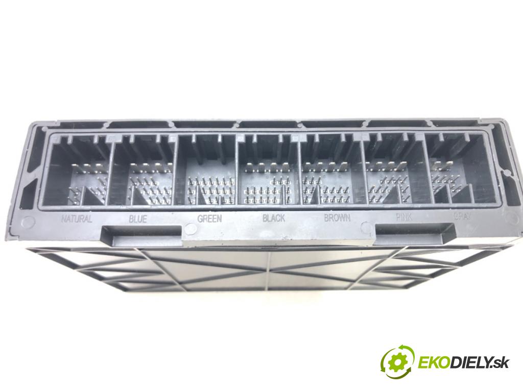 CHEVROLET CAMARO 2015 - 2022    2.0 Turbo 202 kW [275 KM] benzyna 2016 - 2022  Modul komfortu 13511755 (Moduly komfortu)