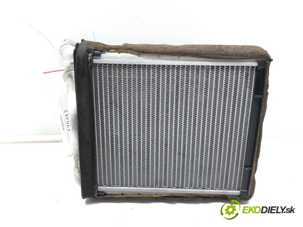 SKODA SUPERB II (3T4) 2008 - 2015    2.0 TDI 125 kW [170 KM] olej napędowy 2008 - 2015  Výhrevné teleso, radiátor kúrenia 3C0819031 (Radiátory kúrenia)