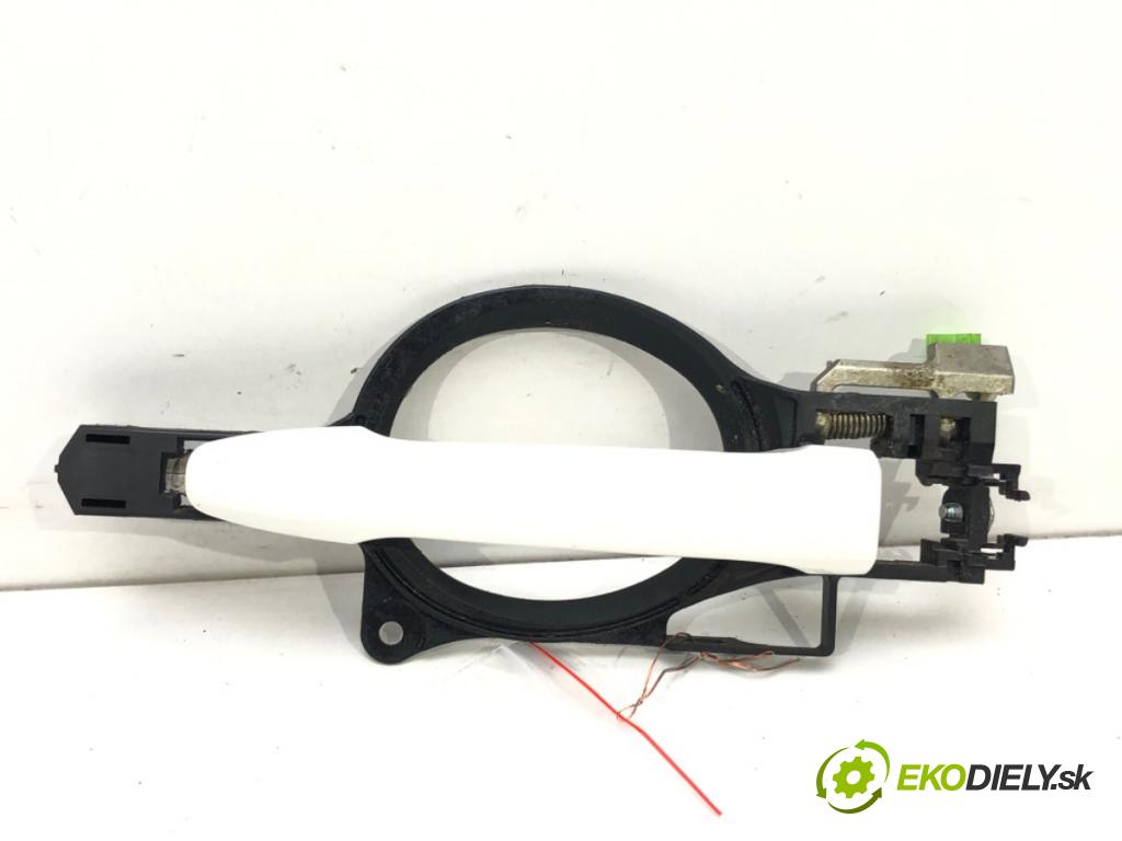 MITSUBISHI LANCER VIII (CY_A, CZ_A) 2007 - 2022    1.8 DI-D (CY9A) 110 kW [150 KM] olej napędowy 2010  Kľučka predný ľavá strana vonkajšia  (Vonkajšie predné ľavé)