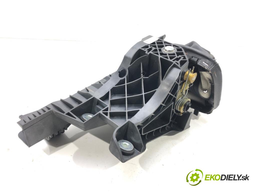 FORD TRANSIT Autobus (FD_ _, FB_ _, FS_ _, FZ_ _, FC_ _) 2006 - 2014    2.2 TDCi 81 kW [110 KM] olej napędowy 2006 - 2014  Kulisa 6C1R-7C453-DB (Rýchlostné páky / kulisy)