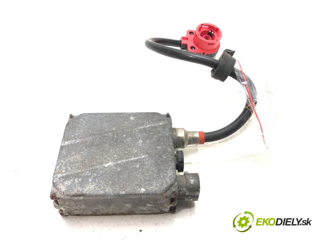 MERCEDES-BENZ CLK (C208) 1997 - 2003    55 AMG (208.374) 255 kW [347 KM] benzyna 1999 - 20  Menič XENON  (Riadiace jednotky xenónu)