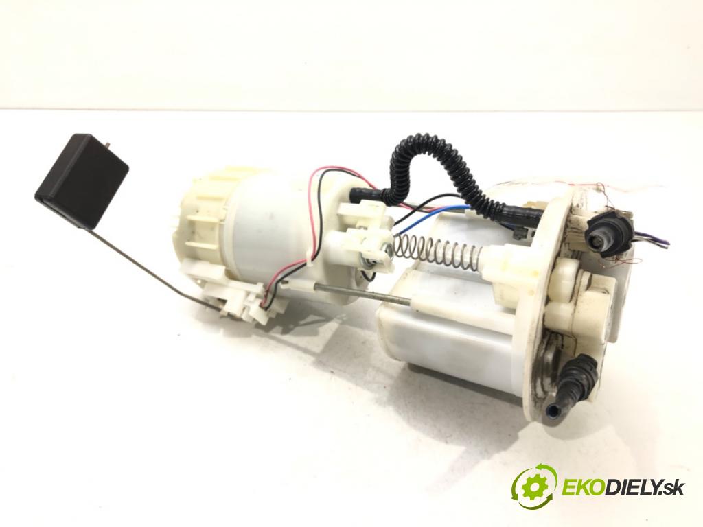 PEUGEOT 107 (PM_, PN_) 2005 - 2014    1.0 50 kW [68 KM] benzyna 2005 - 2014  Pumpa paliva vnútorná 77020-0H010 (Palivové pumpy, čerpadlá, plaváky)