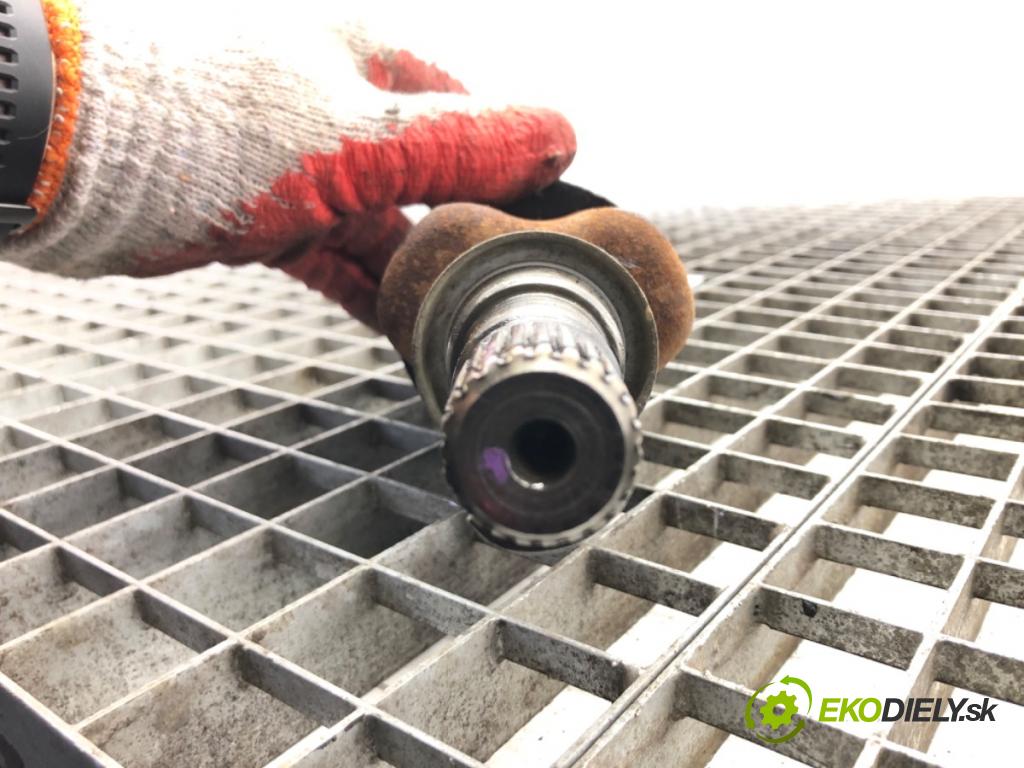 TOYOTA YARIS (_P9_) 2005 - 2014    1.0 VVT-i (KSP90_) 51 kW [69 KM] benzyna 2005 - 20  Poloos ľavá strana 43420-0D170 (Poloosy)