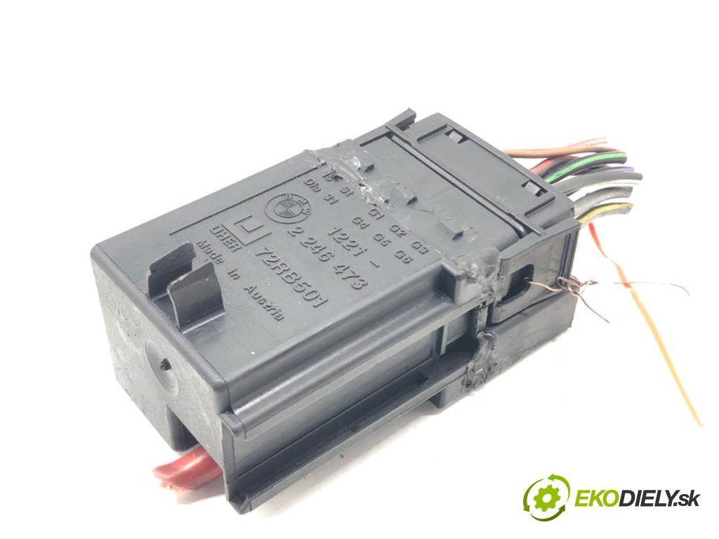 BMW 5 (E39) 1995 - 2003    525 tds 105 kW [143 KM] olej napędowy 1996 - 2003  relé sviečok žhavenia 2246473 (Relé)