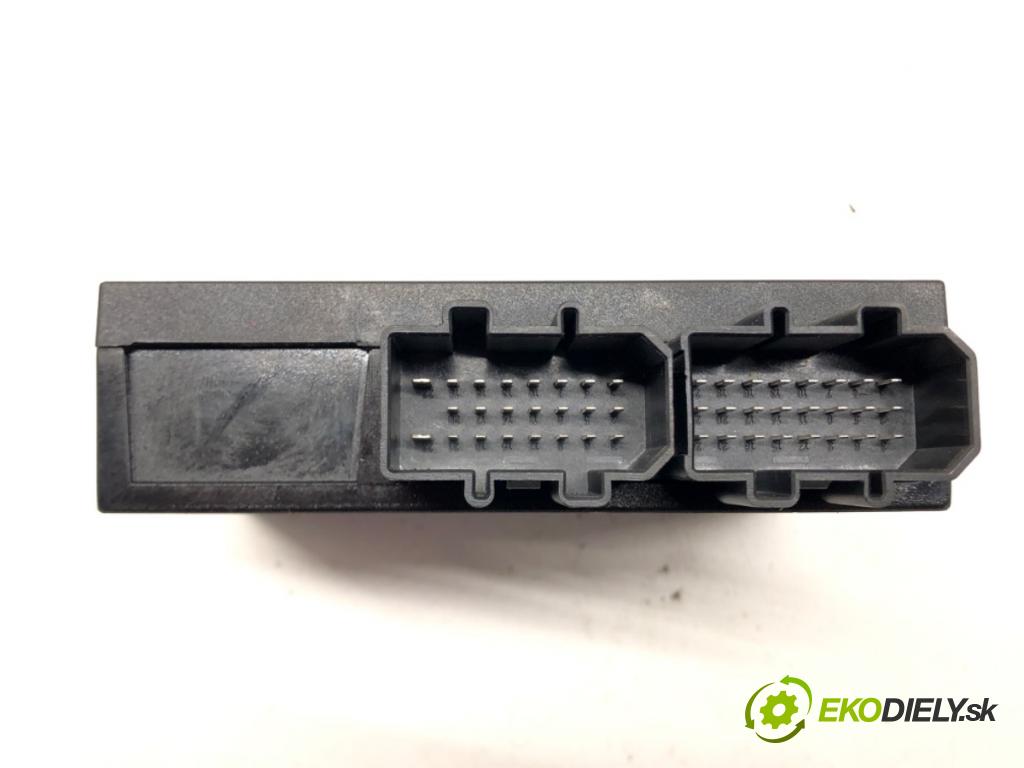 SKODA OCTAVIA I (1U2) 1996 - 2010    1.9 TDI 66 kW [90 KM] olej napędowy 1996 - 2010  Modul komfortu 1C0962258AA (Moduly komfortu)