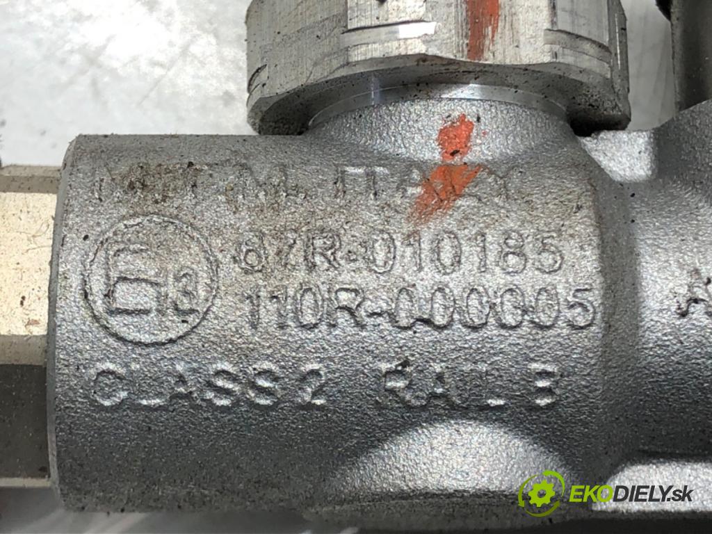 --- ---    ---  vstřikovače do plynového pedálu LPG BRC 67R-010185