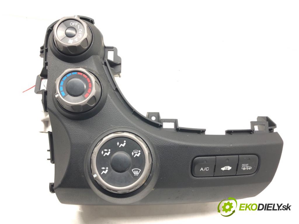 HONDA JAZZ III (GE_, GG_, GP_, ZA_) 2007 - 2022    1.2 (GG1) 66 kW [90 KM] benzyna 2008 - 2022  Panel ovládania kúrenia  (Prepínače, spínače, tlačidlá a ovládače kúrenia)
